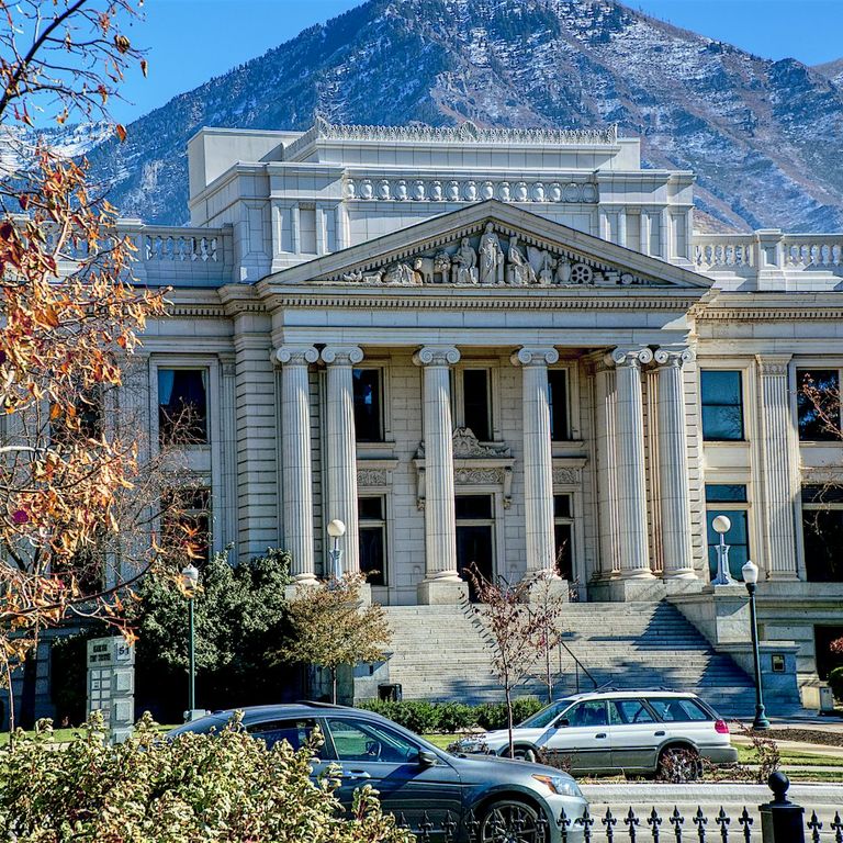 Utah courthouse where divorce and property decisions are made